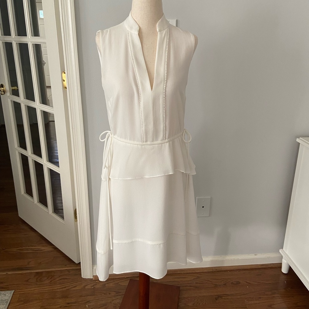 Club Monaco White Sleeveless Mini Dress